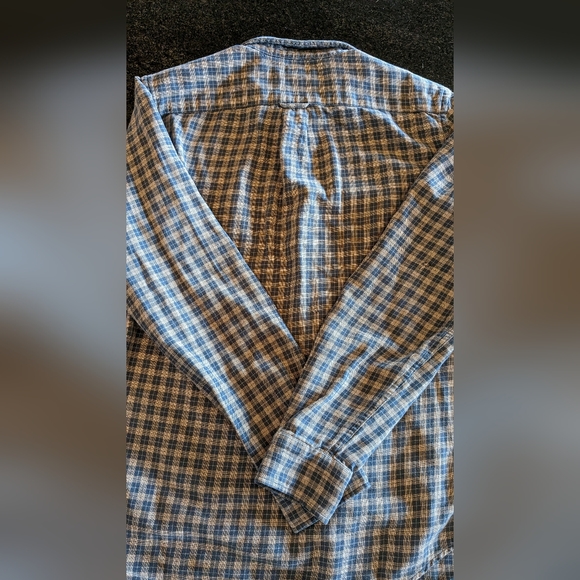 GAP button down! - Picture 4 of 5